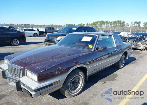 1987 Pontiac Grand Prix из США, поврежденный, VIN 2G2GJ11H7H2212611